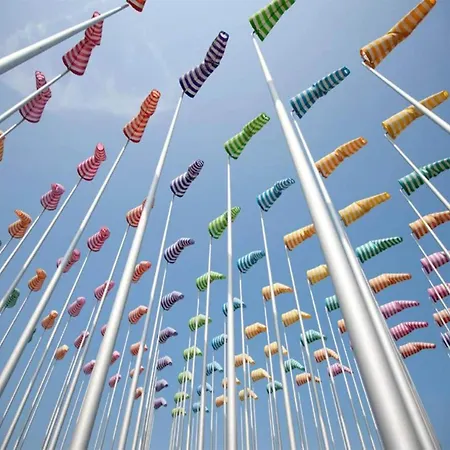 Apartment Seaside Escape W Balcony